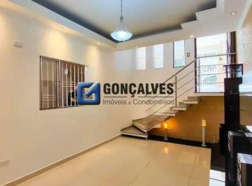 Casa · 135m² · 3 Quartos · 2 Vagas · Casa residencial com 3 quartos e 2 vagas para alugar no Parque Novo Oratório, Santo André