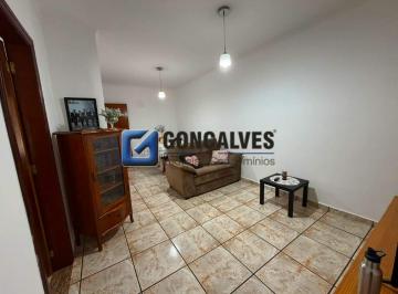 Casa · 137m² · 31 Quartos · 3 Vagas · Casa residencial à venda em Santa Terezinha, São Bernardo do Campo