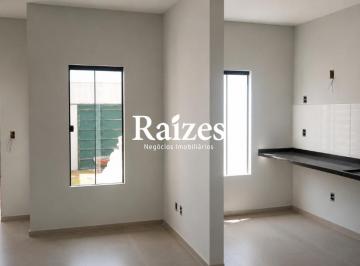Casa · 65m² · 2 Quartos · 2 Vagas · Casas a venda com 2 quartos sendo 1 suíte no Bairro Aclimação