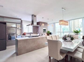 Apartamento · 157m² · 3 Quartos · 2 Vagas · APARTAMENTO NO EDIFÍCIO LUMIERE - CENTRO, BALNEÁRIO CAMBORIÚ