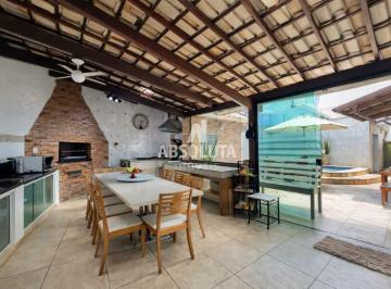 Casa · 475m² · 4 Quartos · 6 Vagas · Casa de Alto Padrão à Venda – Bairro São João