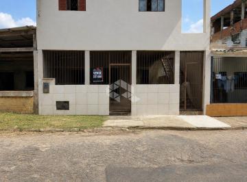 Casa · 251m² · 8 Quartos · Casa sobrado à venda com 8 dormitórios, no bairro Farrapos, em Porto Alegre.