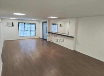Comercial · 102m² · 2 Quartos · Casa Comercial - Higienópolis - 102m².