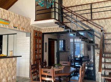 Casa · 300m² · 3 Quartos · 3 Vagas · Casa Automatizada com Piscina e Porteira Fechada