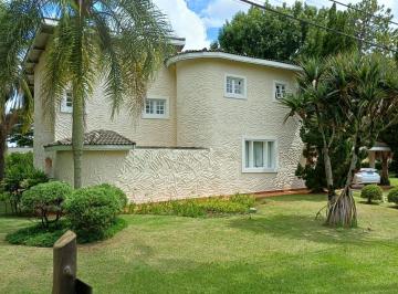 Casa · 420m² · 3 Quartos · 4 Vagas · Casa, 420 m² - venda por R$ 2.950.000,00 ou aluguel por R$ 12.800,00/mês - Lago Azul - Araçoiaba da