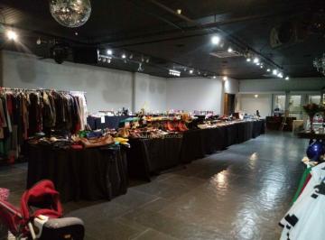 Comercial · 445m² · 4 Vagas · Oportunidade galpão/prédio comercial na Avenida Mascote, estacionamento e escritório.