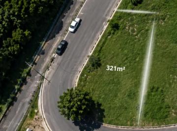 Terreno · 321m² · Terreno de Esquina com vista para Mata no Belvedere I | 321 m² de Exclusividade e Privacidade