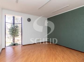 Comercial · 300m² · 4 Vagas · Casa Comercial á Venda em Moema com 300m², 4 vagas.