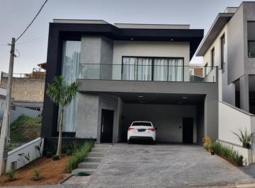 Casa · 230m² · 3 Quartos · 4 Vagas · Casa Contemporânea 230 m² com 3 Suítes, Piscina e Vista para a Mata | Condomínio Gramados