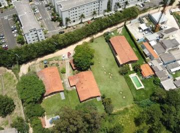 Terreno · 4263m² · 4.263 m² à Venda no Parque Santa Márcia 4 Lotes Desmembrados em Excelente Localização
