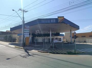 Comercial · 607m² · 6 Vagas · Posto de Combustivel Venda Jardim Marajó