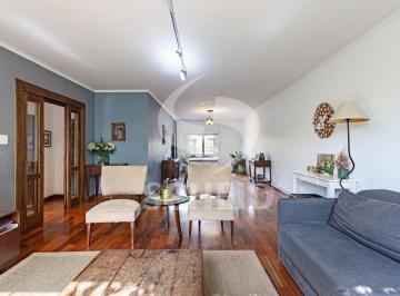 Casa · 185m² · 3 Quartos · 2 Vagas · Casa Alto da Boa Vista 185m², 3 quartos, 1 suíte, armários planejajos, varanda, 4 banheiros, 2 vagas