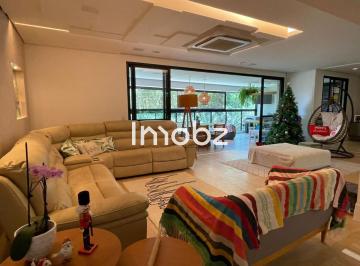 Apartamento · 226m² · 4 Quartos · 3 Vagas · Apartamento para locação de alto padrão no Villaggio Panamby, São Paulo-SP: 4 quartos, 4 suítes, 5 b