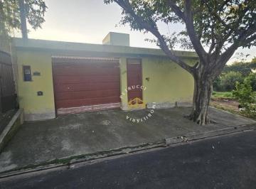 d5ddd3fb43ffd65fc4e4c611a31fe6815b9d5df5 · Casa com 3 dormitórios à venda, 180 m² - Jardim Imperial - Jaguariúna/SP