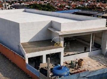 008c9b5573784654dd59b1e9380fa83597bede39 · Prédio à venda, 820 m² - Capela - Vinhedo/SP