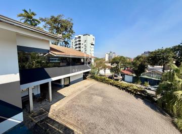 Casa · 304m² · Ampla casa comercial com estacionamento na Rua Aquidaban