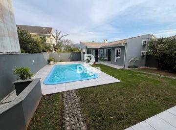 Casa · 207m² · 3 Quartos · 3 Vagas · Casa Alto Padrão, Esta é pra você e sua Família!!!!