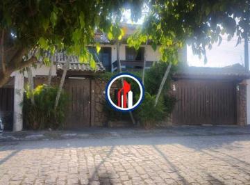 Casa · 99m² · 3 Quartos · 1 Vaga · Casa em Condomínio :  / Residencial / Cascata dos Amores