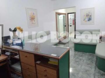 Comercial · 58m² · Centro da Tijuca. Excepcional localização, junto a Praça e Metrô Saens Pena. Amp