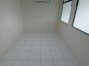 Comercial · 60m² · 3 Quartos · Sala Comercial para venda em Itararé de 60.00m² com 3 Quartos