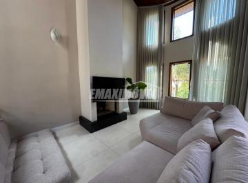 Casa · 275m² · 3 Quartos · 4 Vagas · Casa de Condomínio para alugar em Granja Olga I de 275.00m² com 3 Quartos e 4 Garagens