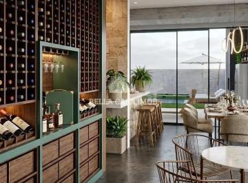 Casa · 391m² · 3 Quartos · 4 Vagas · Casa para venda em Parque Campolim de 391.00m² com 3 Quartos, 3 Suites e 4 Garagens