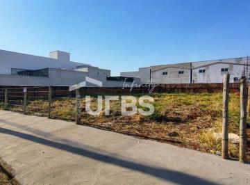 Terreno · 600m² · Terreno plano com 600m² pronto para construir, em localização estratégica