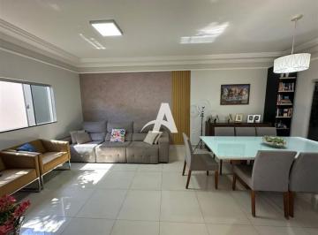 Casa · 188m² · 4 Quartos · 2 Vagas · Casa com 188,41m² 4 quartos à venda no bairro Alto Umuarama