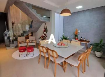 Casa · 229m² · 4 Quartos · 2 Vagas · Sobrado com 229m² 4 quartos  à venda no Vida Nova