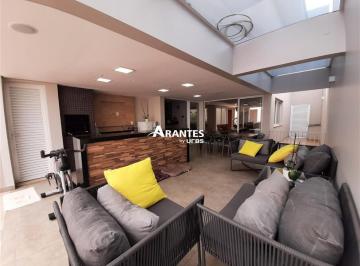 Casa · 343m² · 4 Quartos · 4 Vagas · Sobrado com 343m² 4 quartos à venda no Jardim Karaíba