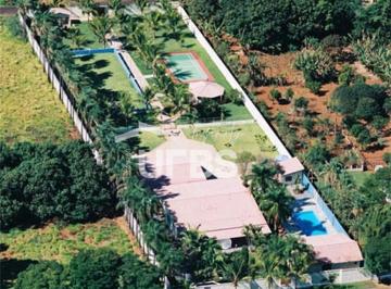 Casa · 620m² · 4 Quartos · 8 Vagas · Casa com 620m² 4 quartos à venda no bairro Mansões Aeroporto