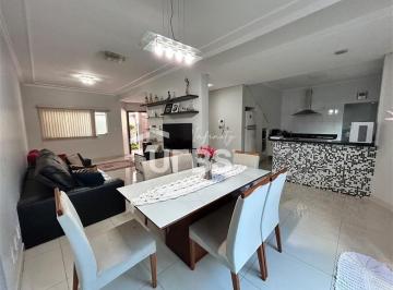 Casa · 320m² · 4 Quartos · 3 Vagas · Sobrado com 220m² à venda no Segismundo Pereira