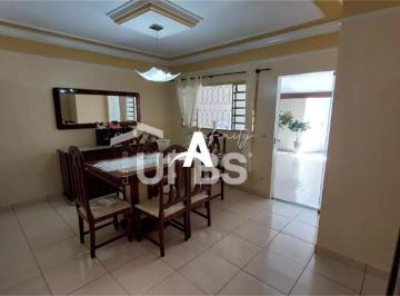 Casa · 190m² · 3 Quartos · 2 Vagas · Casa com 190m² 3 quartos à venda no Jardim das Palmeiras