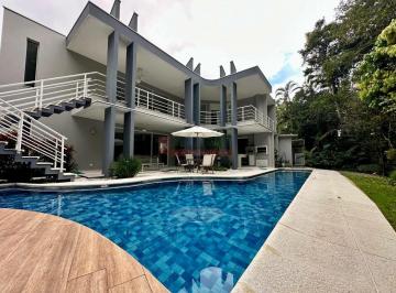 691db8b41be39109ecb7645295771bab067daabe · Casa para locação anual na Riviera por R$25.000/mês