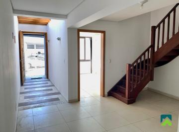 Sala e Circulação · Vila Matilde. Casa Sobrado com 3 Dormitórios, sendo 3 Suítes à Venda. Amplos ambientes. Zona Leste.