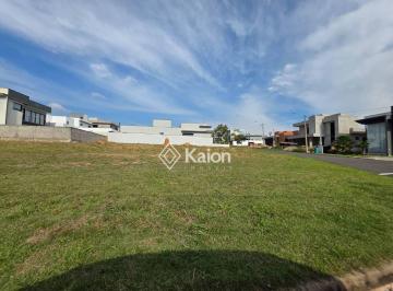 dd9296ca21e310713e963817158165a5470666f1 · Terreno à venda no Condomínio Portal dos Bandeirantes em Salto (SP).