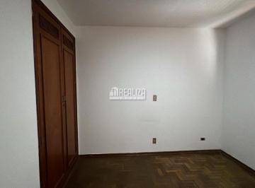 img0 · Apartamento com 3 Quarto(s) e 2 banheiro(s) para Alugar, 147 m² por R$ 1850 / Mês