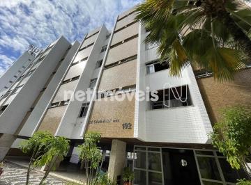 Apartamento de 2 quartos, Salvador · Aoartamento dois quartos a venda rua central da Pituba