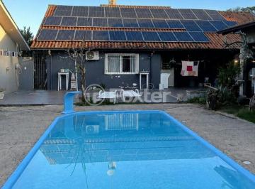 78efb340 · Casa, 2 dormitórios, 220 m², em Cristo Rei