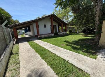 Rural de 5 quartos, Itariri · Chácara com 5 quartos e área gourmet em Itariri.