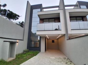 Casa de 3 quartos, Pinhais · Sobrado de Alto Padrão com 3 Quartos, Suíte Master, Amplo Quintal e Terraço com Ponto para Jacuzzi