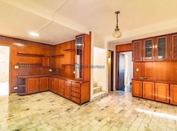 Casa · 185m² · 3 Quartos · 2 Vagas · Sobrado para locação no Jardim Oriental com 3 quartos e 02 vagas de garagem.