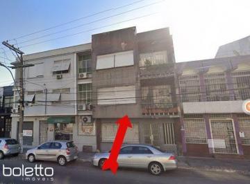 Comercial · 300m² · 3 Quartos · Edifício Residencial em Rio Branco