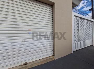 Casa · 219m² · 4 Quartos · 3 Vagas · Oportunidade na Vila Aparecida - Franca/SP: Imóvel Misto com Ponto Comercial de 31m2, Casa Principal