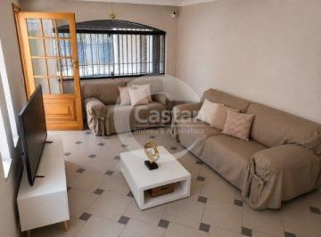 Casa · 200m² · 3 Quartos · 2 Vagas · Sobrado em Vila Granada