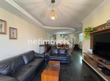 Sala · Casa geminada com entrada individual à venda no Castelo