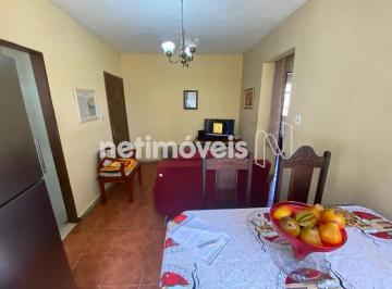 Sala · Apartamento de 2 quartos à venda no Cojan