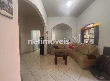 Sala · Casa com quintal e barracão nos fundos, com entrada independente à venda