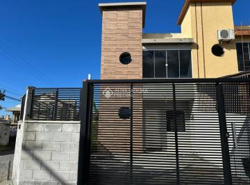 Casa · 120m² · 2 Quartos · Casa ampla com duas suites,Ingleses