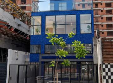 Comercial · 1100m² · 15 Vagas · Prédio comercial na Avenida Santo Amaro, 289 • 1100 m²